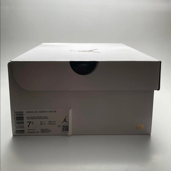 Air Jordan 1 Mid SE - Picture 5 of 5